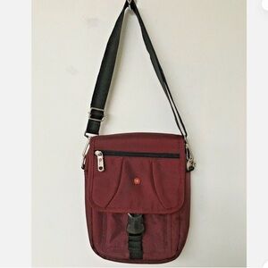 SWISSGEAR Crossbody Shoulder Bag Travel Organizer Day Trip Padded Style SW5014⭐️